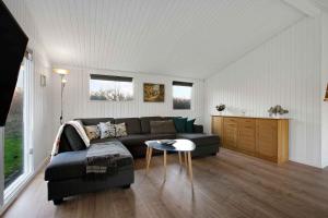 Cozy Summer House On Scenic Djursland