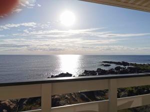 Holiday Apartment With Sea View On The Cliffs