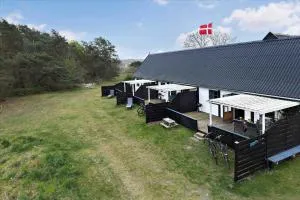 Holiday Apartment In Peaceful Surroundings - Bedegård