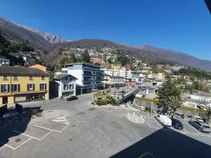 Fidanza 2 in center of Brissago - Bassano