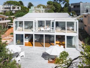 The Cove Beach Front Luxury House