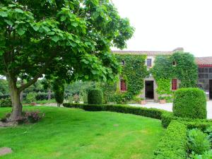 Maisons de vacances Maison charmante a Landevieille avec jardin clos : photos des chambres
