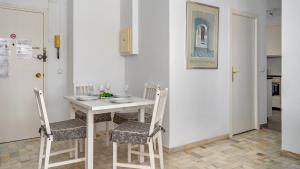 Relaxing Getaway by Costarentals - Ref 169