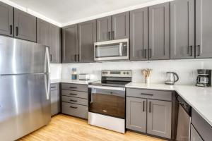 East Austin 1br w gym pool wd nr shops ATX-71