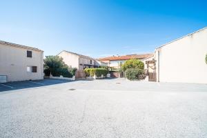 Maisons de vacances Soleil des Acacias - Climatise et proche plage : photos des chambres