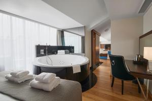 Horizon Terrace Suite room in INX Design Hotel