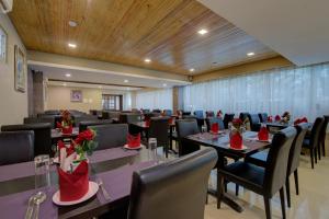 Central Courtyard Boutique Hotel