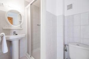 Superior Double Room with Balcony room in Hotel Garau