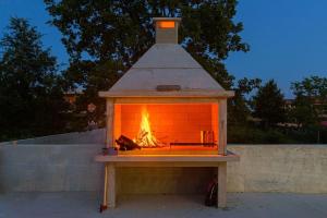 Villa St Vinzent with pool by Istrialux