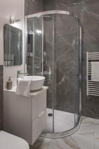 FLOK Design Duplex- Botanical Garden