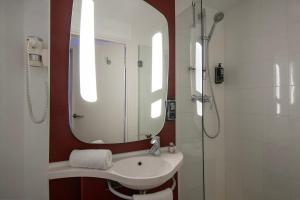 Hotels ibis Cannes Centre : photos des chambres