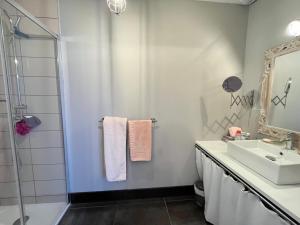 Maisons de vacances Le Paddock - 24h Le Mans - luxueuse - 8 pers - Venir rever au Mans : photos des chambres