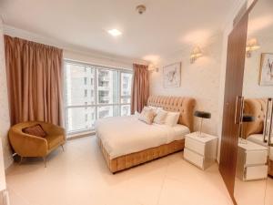 Cosmos Living Luxurious Suite Near Dubai Marina
