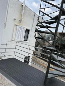 Helios Stays - Sisi Private Apartments