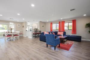 9863SSLNGPCNH - Smooth Sailing