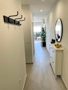 GATU PREMIUM Sandia Beach lujo junto al mar, parking y piscina común," Preferente mayores de 21 años y familias "