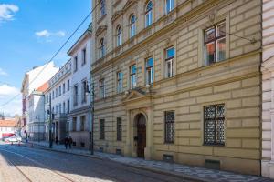 Vals Garden Apartment