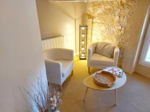 B&B / Chambres d'hotes Le Poutic piscine chauffee : photos des chambres