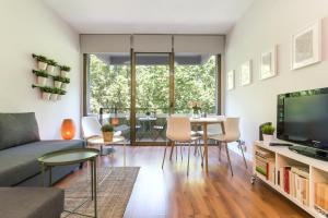 Paseo del Prado I - Estudio con Piscina y Terraza