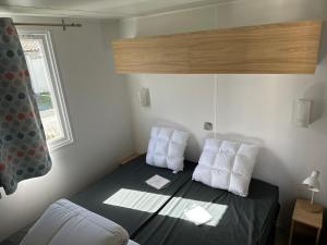 Campings mobil home 6 places tout confort : photos des chambres