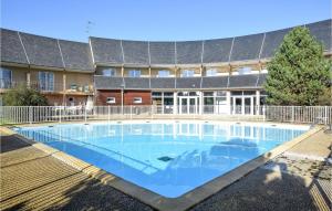 Awesome Apartment In quemauville With Outdoor Swimming Pool, Wifi And Heated Swimming Pool