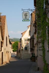 B&B / Chambres d'hotes Le Grenier Des Aromes Au Domaine Wittmann : photos des chambres