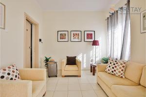 Nautilus Apartments Airport by Airstay