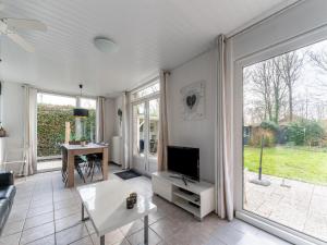 Holiday Home in Zeeland near Lake