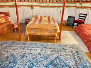 Tentes de luxe yourte mongole OTGO : photos des chambres