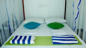 FEEL Beach Apartments