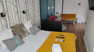 Hotels Hotel Le Petit Billot : photos des chambres