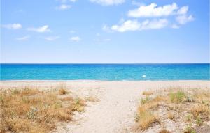 3 Bedroom Beautiful Home In Ricadi