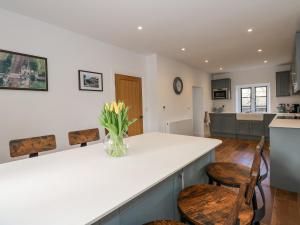 Kylemore Railway Cottage