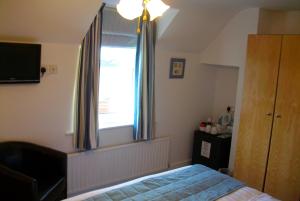 Gate Lodge Guest House