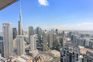 StoneTree - Paramount Tower Hotel & Residences 2 BR - Infinity Pool & Stunning View