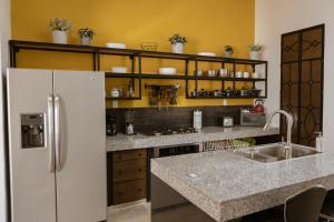 Casa Ubicada en el corazon de Merida, AC y piscina!