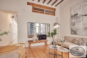 La Linda Little Apartments