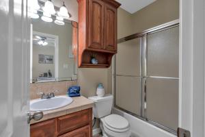 129 E Cora Lee Dr, #203 condo