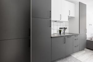 River To The City - Studio 8 Apartment