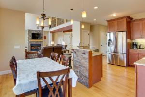 Stunning Nebo Lake House with Deck and Views!