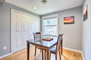 Charming Home with Yard Near Shenandoah River!