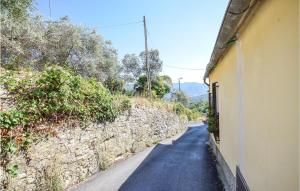 3 Bedroom Awesome Apartment In Camogli