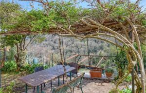 3 Bedroom Awesome Apartment In Camogli