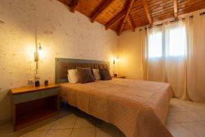 Oula Maisonettes Suites