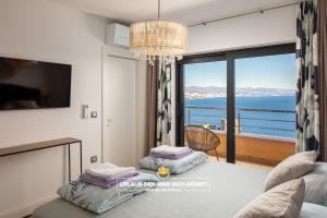 Schindler Luxury Penthouse - Spacious Luxury Penthouse in Opatija with Sea View, Pool & Private Garage