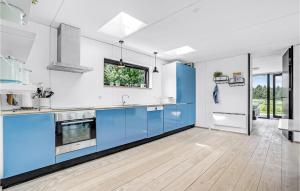 Awesome Home In Toftlund With Wifi