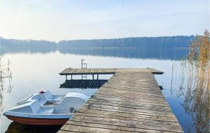 Gorgeous Home In Wilcze With Wifi