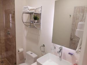 Estudio nuevo y cómodo