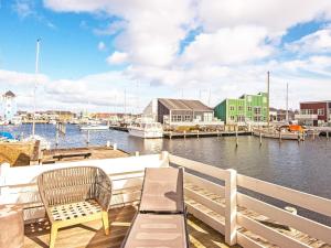 Apartment with maritime atmosphere