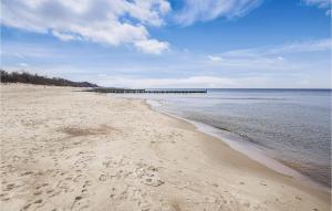 Beautiful Home In Sianozety With Wifi